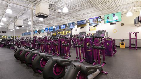 planet fitness hobbs nm  It has two bedrooms and a great open-concept kitchen/living room in an up-and-coming neighborhood
